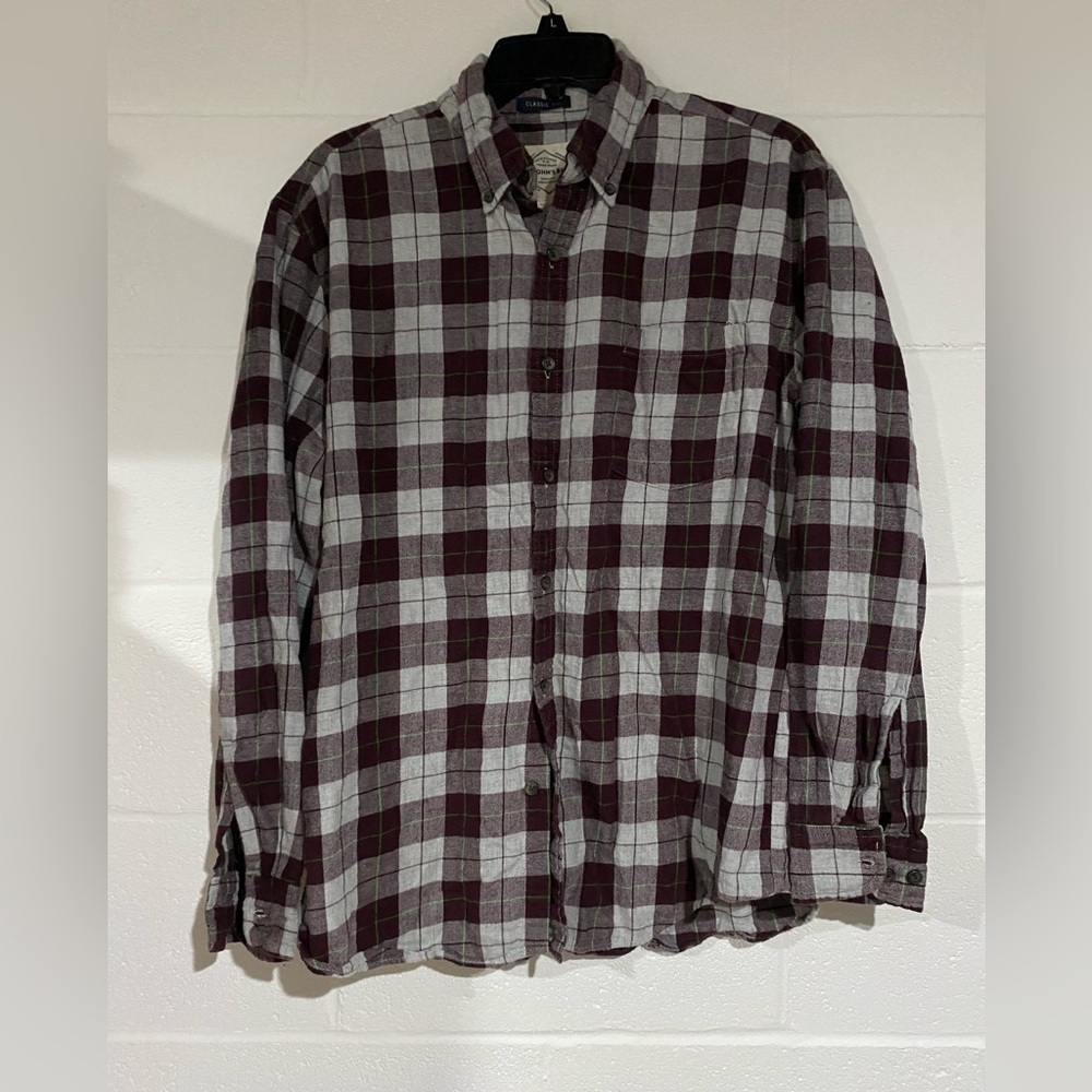 St. John's Bay Purple And Gray Plaid Shirt Large